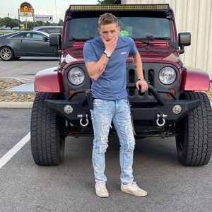 Meet your Posher, Carl